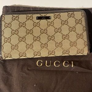 Gucci monogrammed wallet